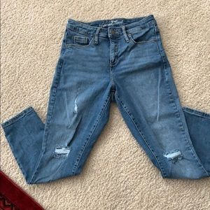 Universal thread jeans